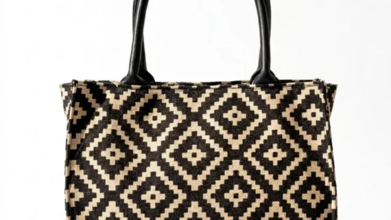 Geometric Pattern Handbag