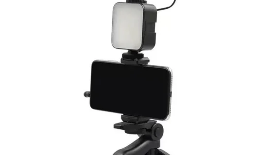 Smartphone & Camera Vlogging Studio Kits