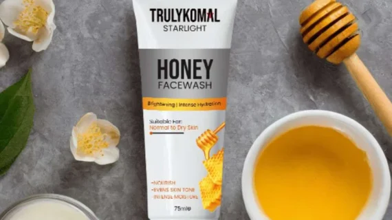 truly-komal-starlight-honey-face-wash-1202605