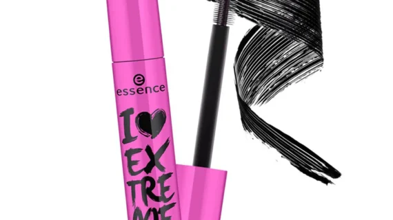 essence-i-love-extreme-crazy-volume-mascara-5139140